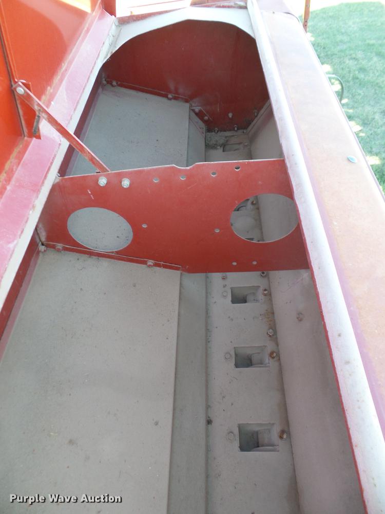 image for item DA6945 Case IH 5200 grain drill