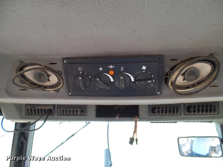 image for item DA6948 1995 Case IH Maxxum 5250 MFWD tractor