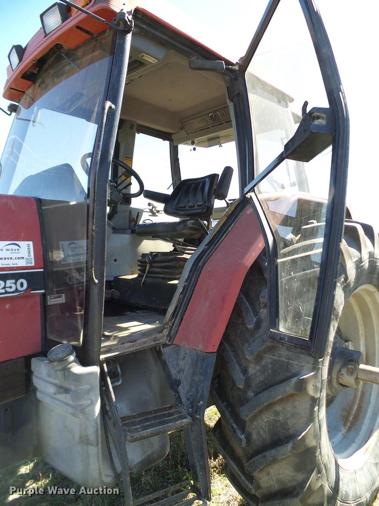 image for item DA6949 1992 Case IH Maxxum 5250 tractor
