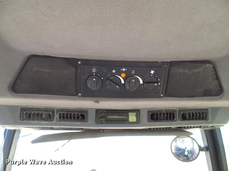 image for item DA6949 1992 Case IH Maxxum 5250 tractor