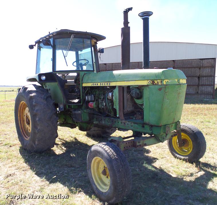image for item DA6950 1975 John Deere 4430 tractor