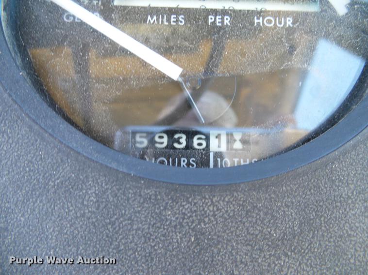 image for item DA6950 1975 John Deere 4430 tractor