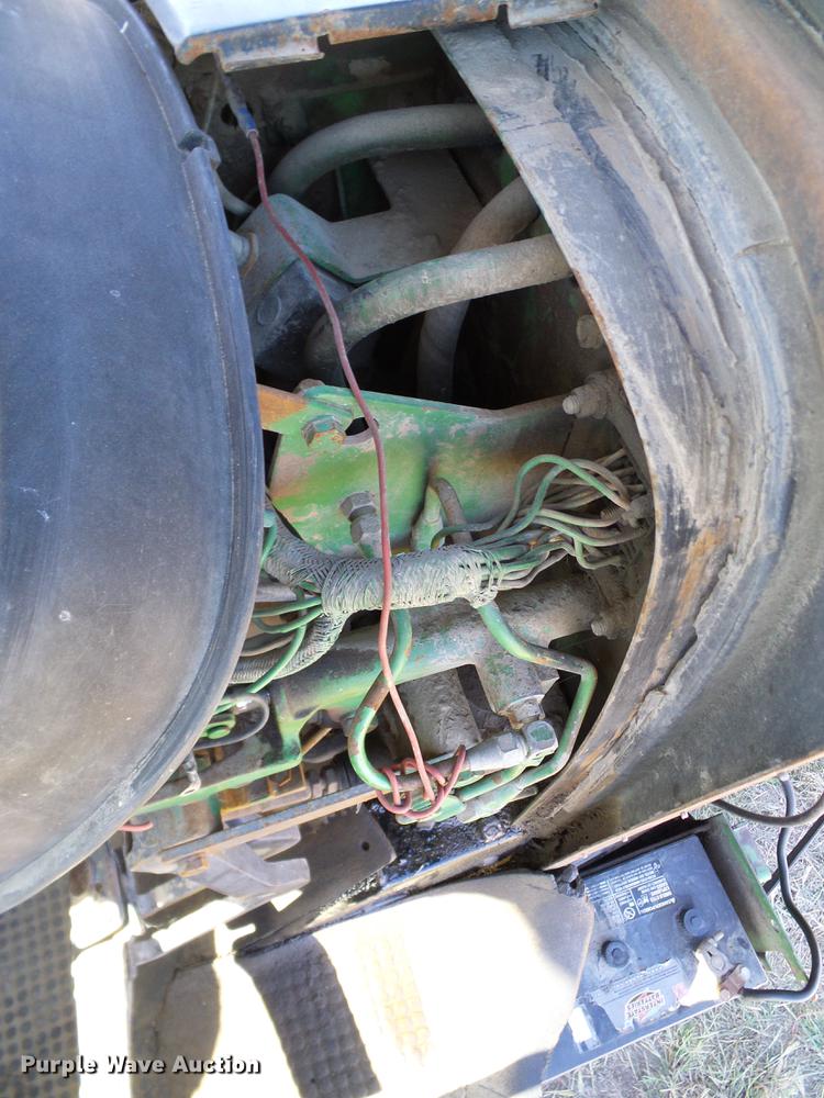 image for item DA6950 1975 John Deere 4430 tractor