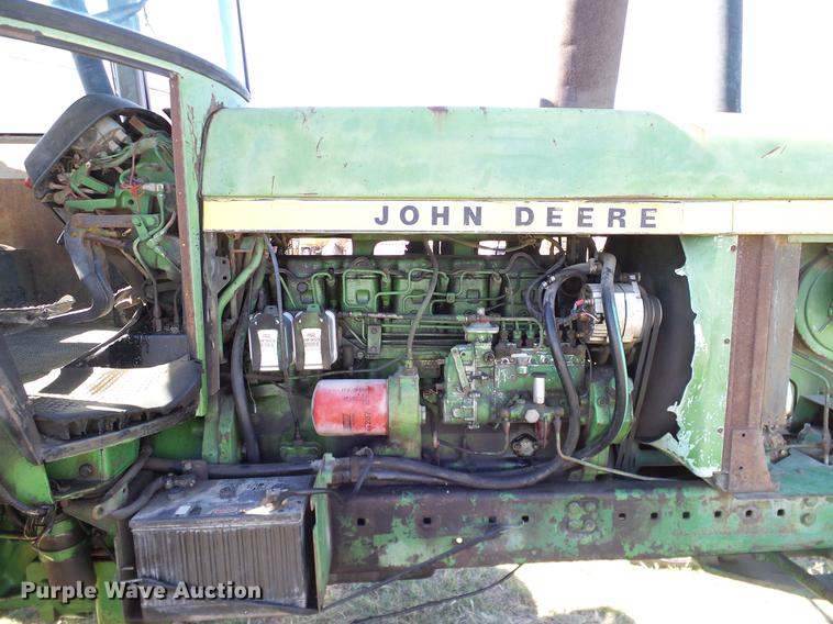 image for item DA6950 1975 John Deere 4430 tractor