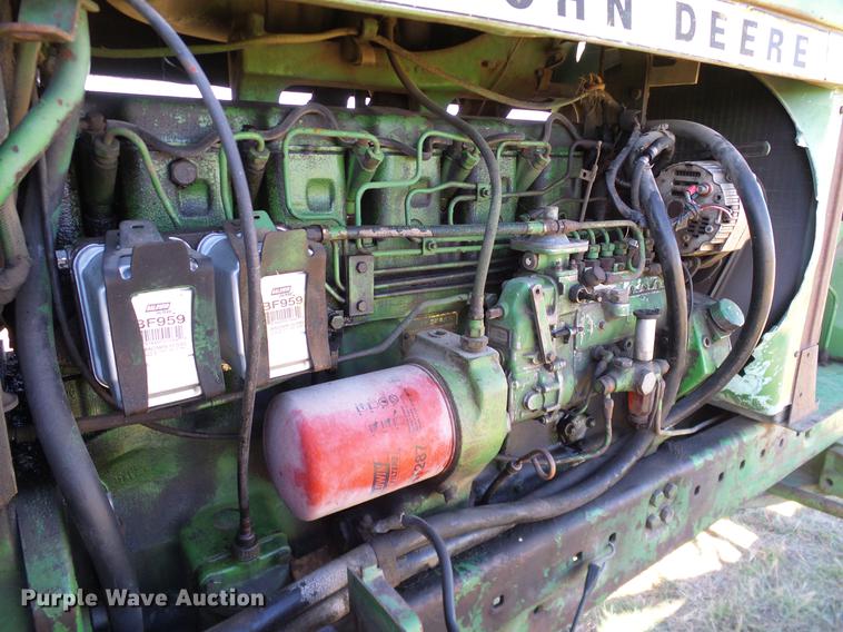 image for item DA6950 1975 John Deere 4430 tractor