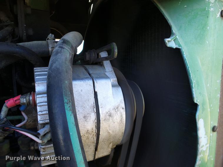 image for item DA6950 1975 John Deere 4430 tractor