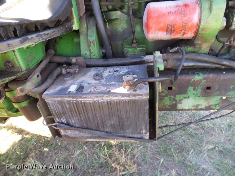 image for item DA6950 1975 John Deere 4430 tractor