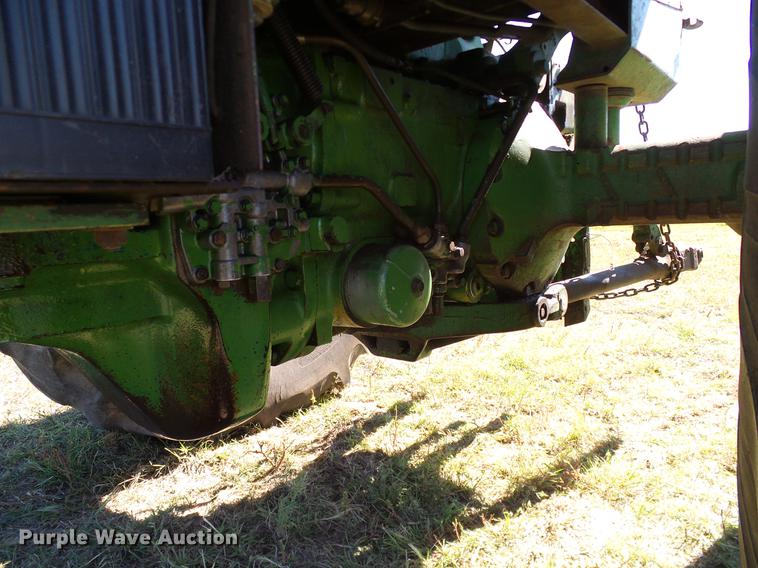 image for item DA6950 1975 John Deere 4430 tractor