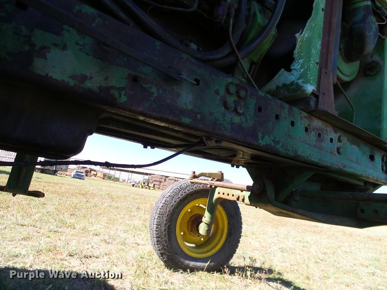 image for item DA6950 1975 John Deere 4430 tractor