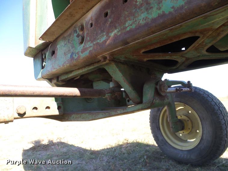 image for item DA6950 1975 John Deere 4430 tractor