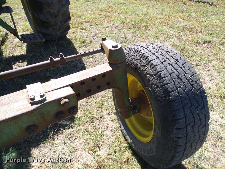 image for item DA6950 1975 John Deere 4430 tractor