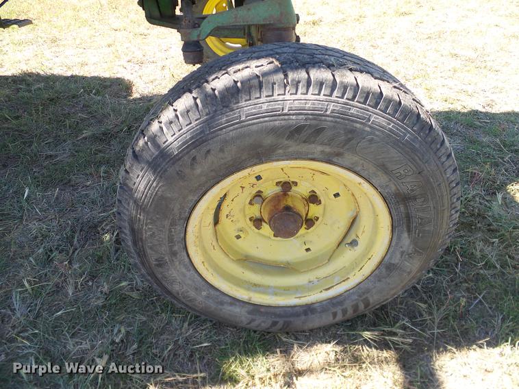 image for item DA6950 1975 John Deere 4430 tractor