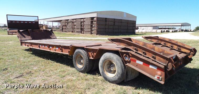 image for item DA6951 1979 Hercules drop deck equipment trailer
