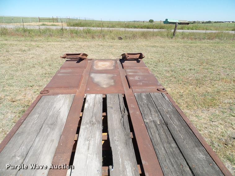 image for item DA6951 1979 Hercules drop deck equipment trailer