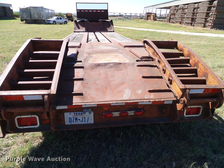 image for item DA6951 1979 Hercules drop deck equipment trailer