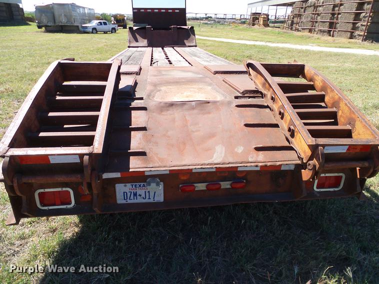 image for item DA6951 1979 Hercules drop deck equipment trailer