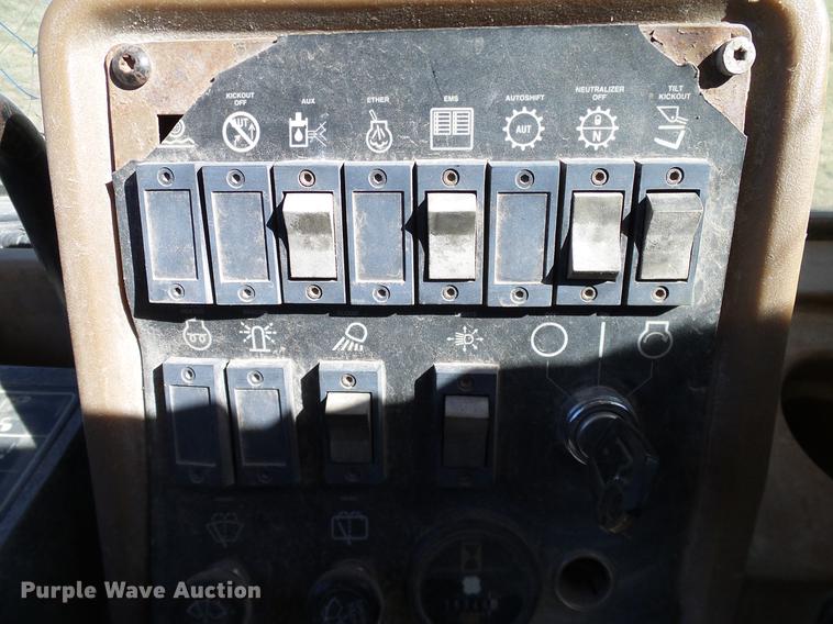 image for item DA6952 1993 Caterpillar IT18F wheel loader