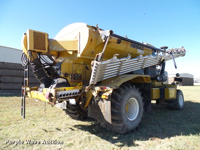 image for item DA6953 2005 Ag-Chem TerraGator 8104 self-propelled applicator