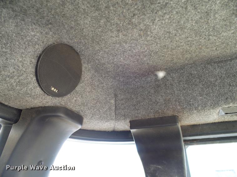 image for item DA6953 2005 Ag-Chem TerraGator 8104 self-propelled applicator