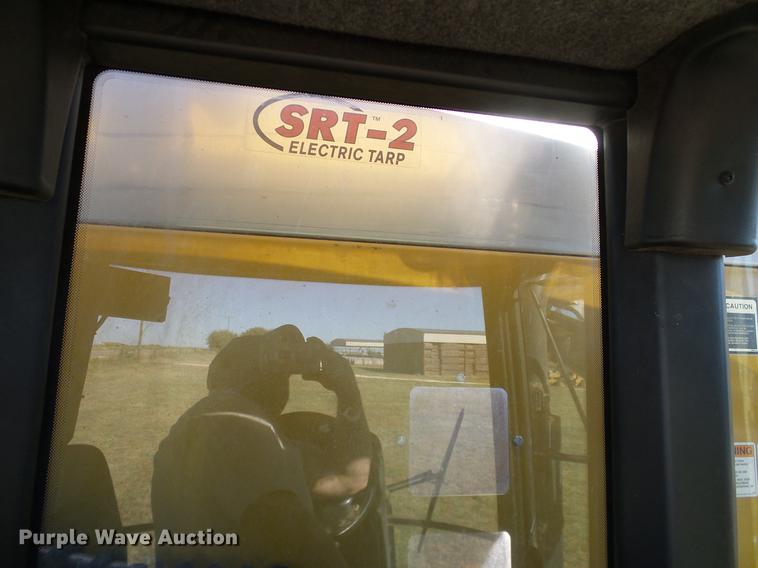 image for item DA6953 2005 Ag-Chem TerraGator 8104 self-propelled applicator