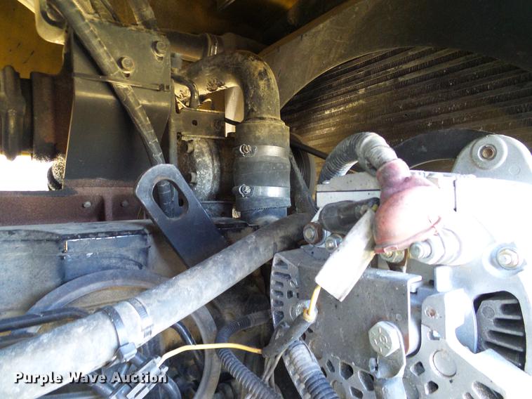 image for item DA6953 2005 Ag-Chem TerraGator 8104 self-propelled applicator