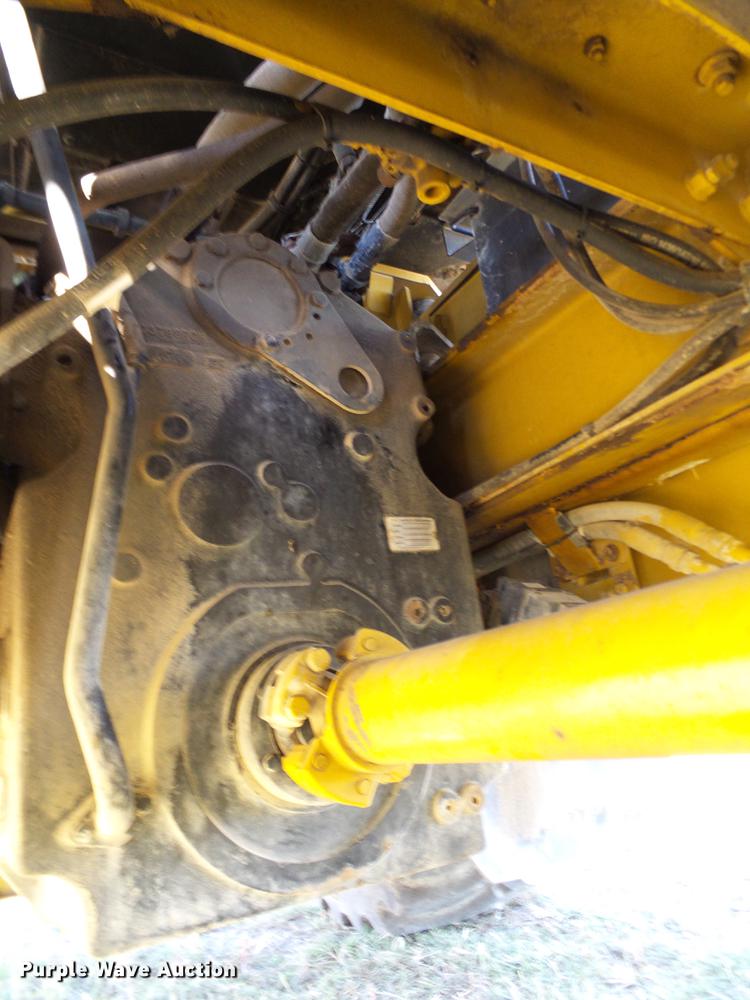 image for item DA6953 2005 Ag-Chem TerraGator 8104 self-propelled applicator