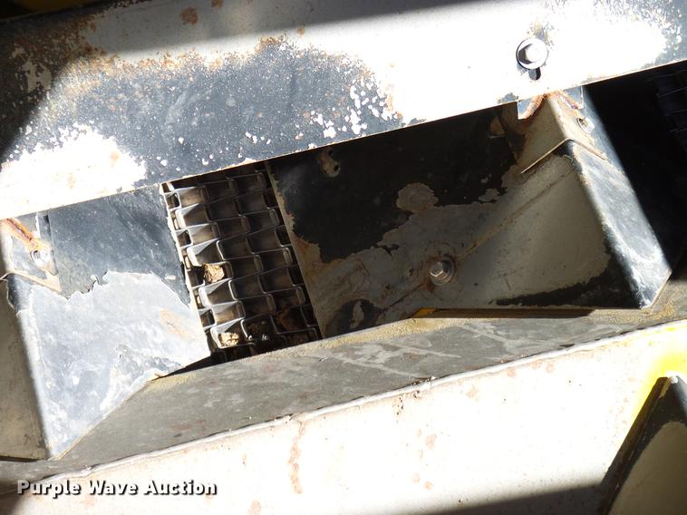 image for item DA6953 2005 Ag-Chem TerraGator 8104 self-propelled applicator