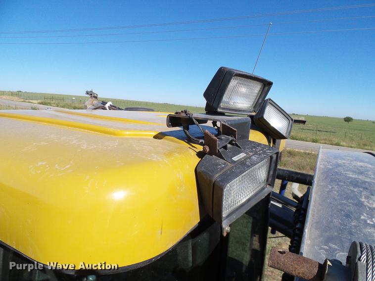 image for item DA6953 2005 Ag-Chem TerraGator 8104 self-propelled applicator