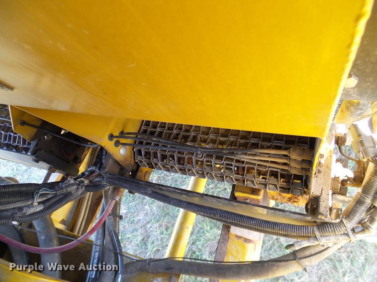 image for item DA6953 2005 Ag-Chem TerraGator 8104 self-propelled applicator