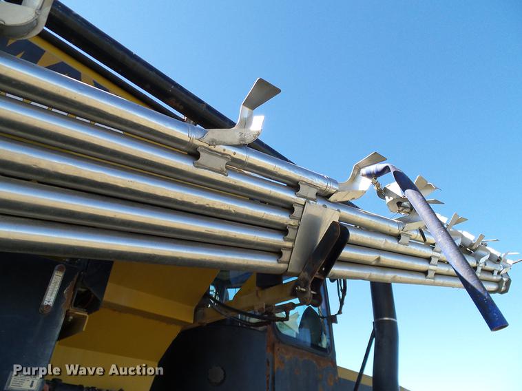 image for item DA6953 2005 Ag-Chem TerraGator 8104 self-propelled applicator