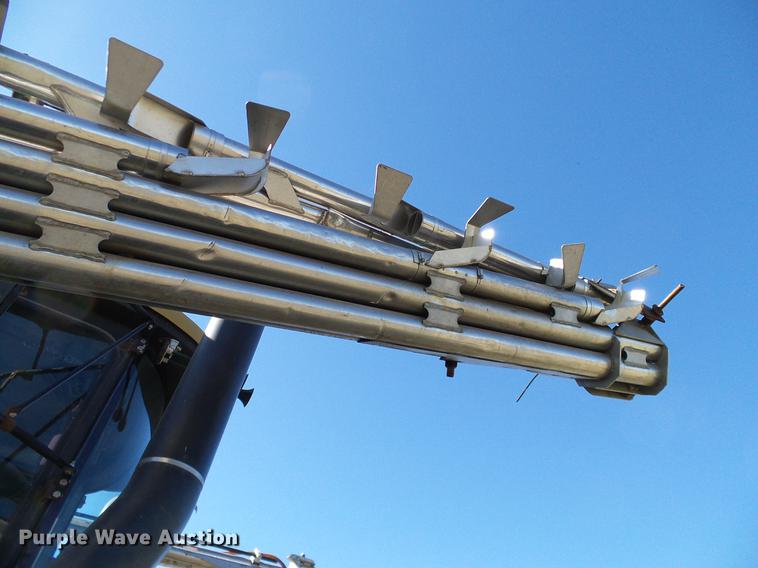 image for item DA6953 2005 Ag-Chem TerraGator 8104 self-propelled applicator