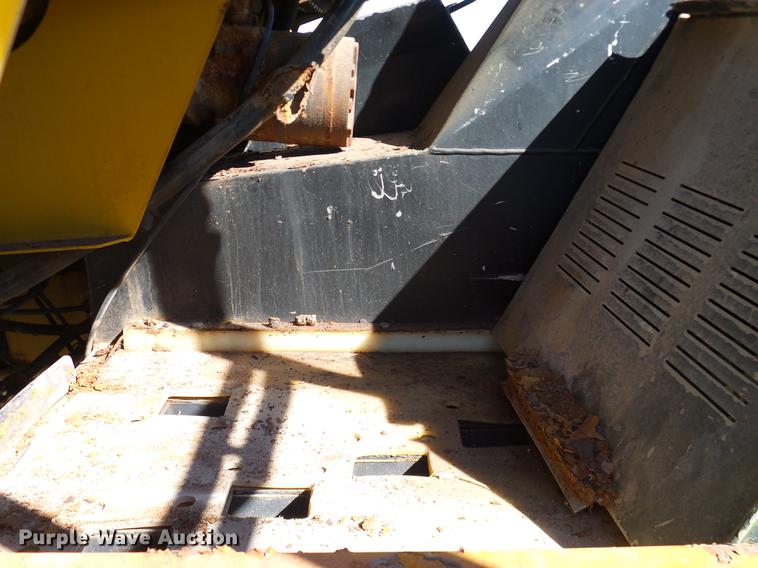 image for item DA6953 2005 Ag-Chem TerraGator 8104 self-propelled applicator