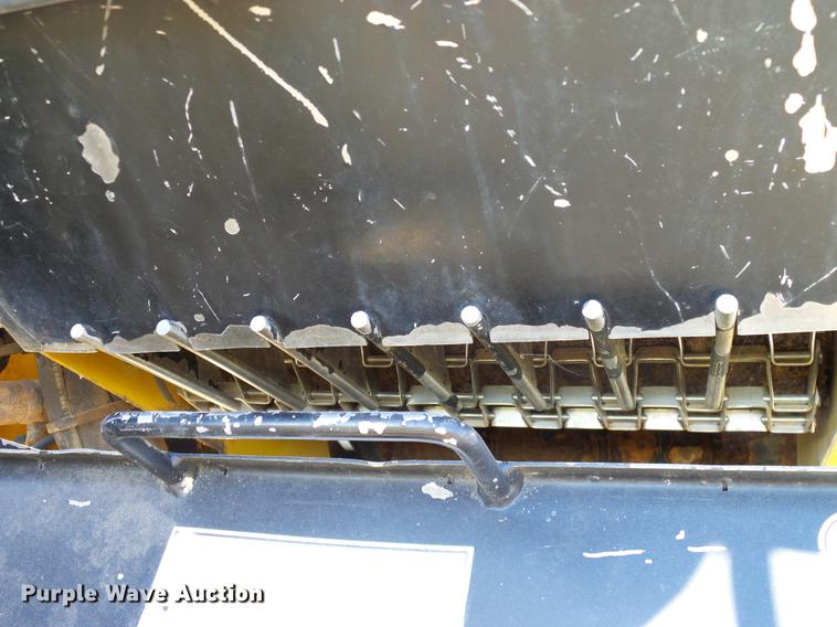 image for item DA6953 2005 Ag-Chem TerraGator 8104 self-propelled applicator