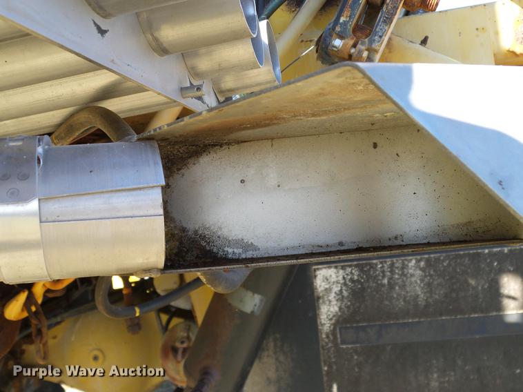 image for item DA6953 2005 Ag-Chem TerraGator 8104 self-propelled applicator