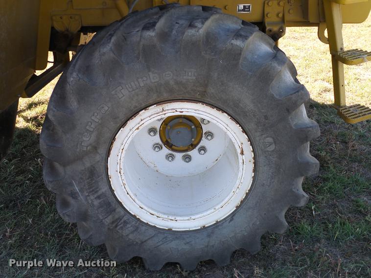 image for item DA6953 2005 Ag-Chem TerraGator 8104 self-propelled applicator