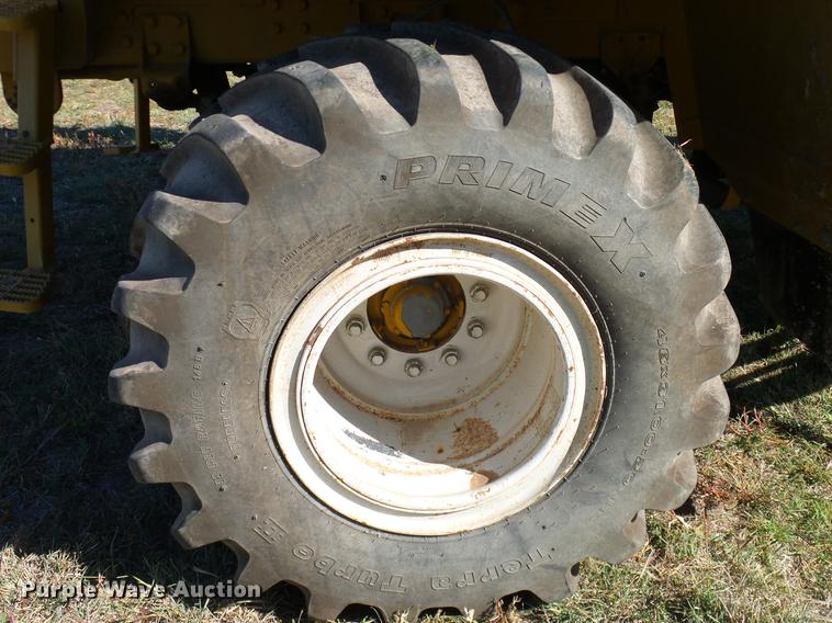 image for item DA6953 2005 Ag-Chem TerraGator 8104 self-propelled applicator