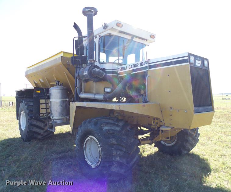 image for item DA6954 1999 Ag-Chem TerraGator 1844 self-propelled applicator