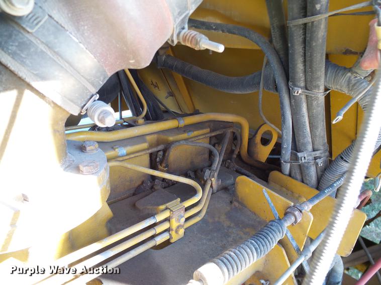 image for item DA6954 1999 Ag-Chem TerraGator 1844 self-propelled applicator