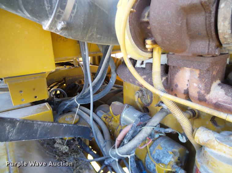 image for item DA6954 1999 Ag-Chem TerraGator 1844 self-propelled applicator