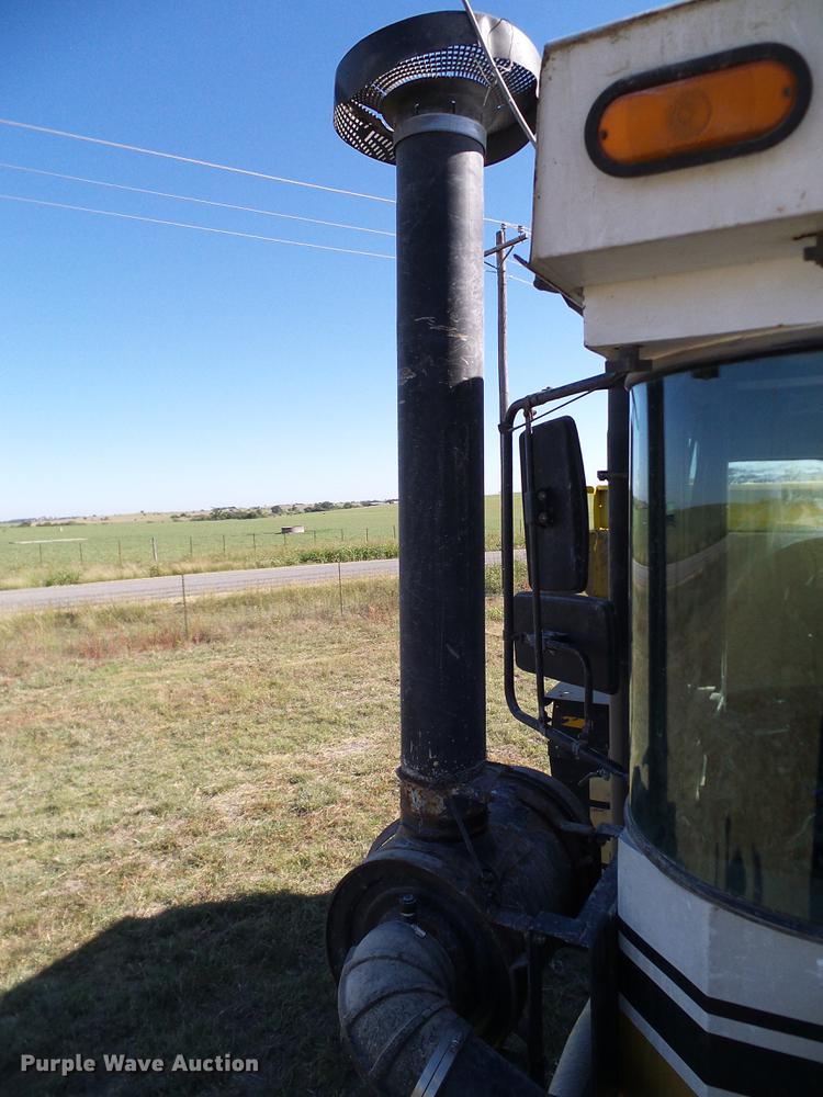 image for item DA6954 1999 Ag-Chem TerraGator 1844 self-propelled applicator