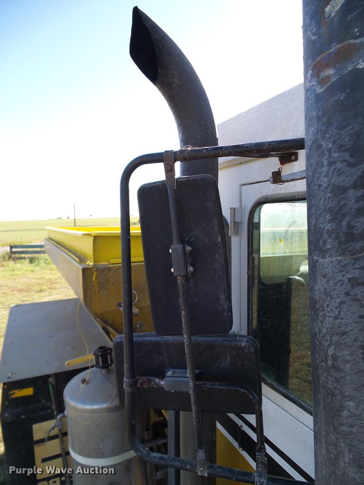 image for item DA6954 1999 Ag-Chem TerraGator 1844 self-propelled applicator