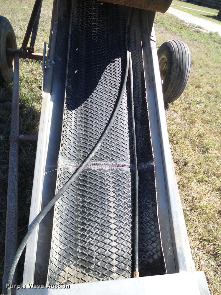 image for item DA6955 Adams conveyor