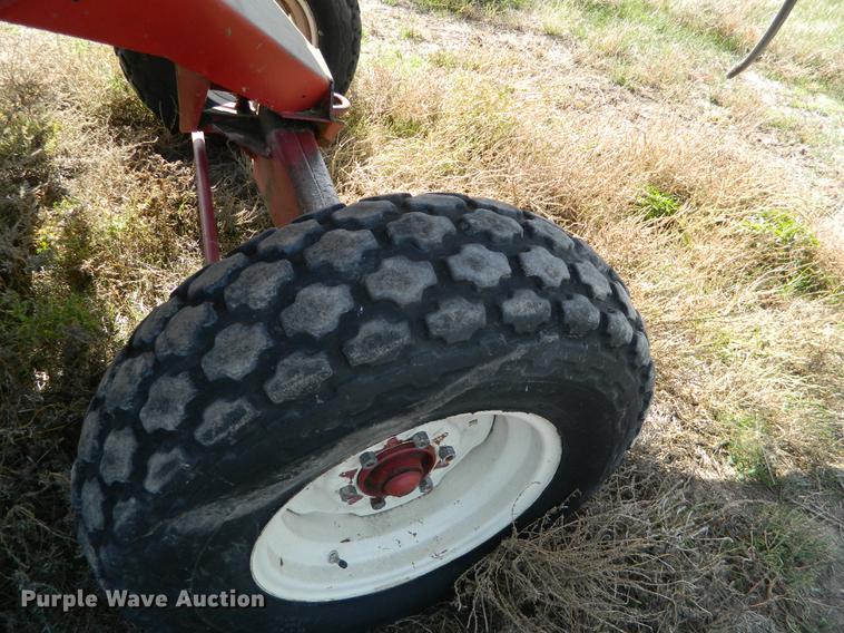 image for item DB1158 International 715 combine