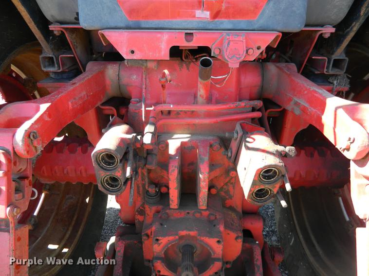 image for item DB1159 1978 International 1086 tractor