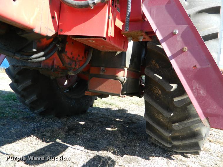 image for item DB1159 1978 International 1086 tractor