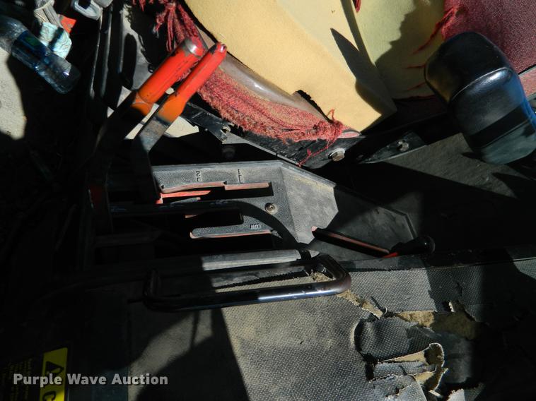 image for item DB1159 1978 International 1086 tractor