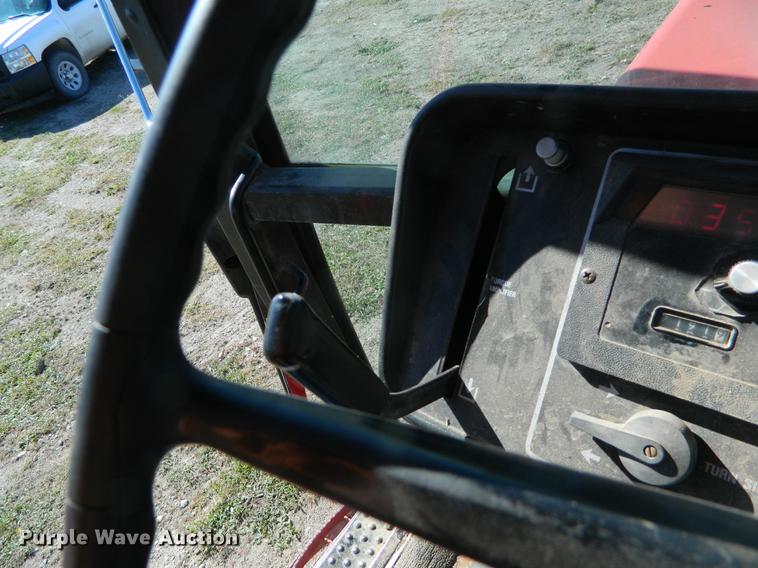 image for item DB1159 1978 International 1086 tractor