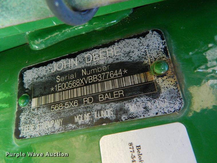 image for item DB1161 2011 John Deere 568 round baler