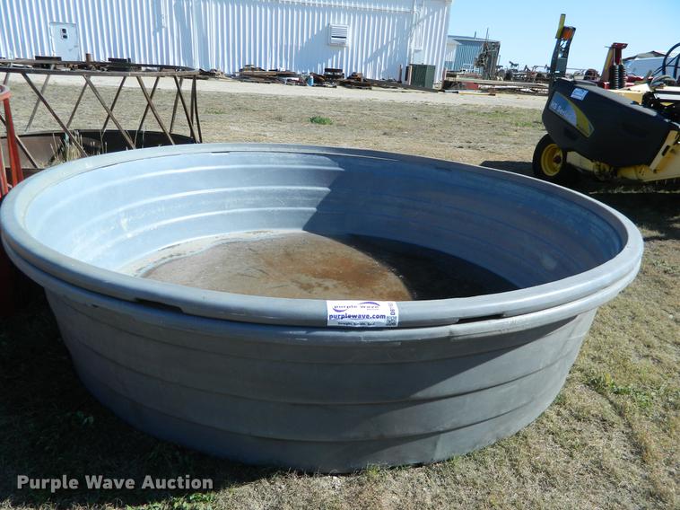 image for item DB1163 (2) Doerr poly water tanks