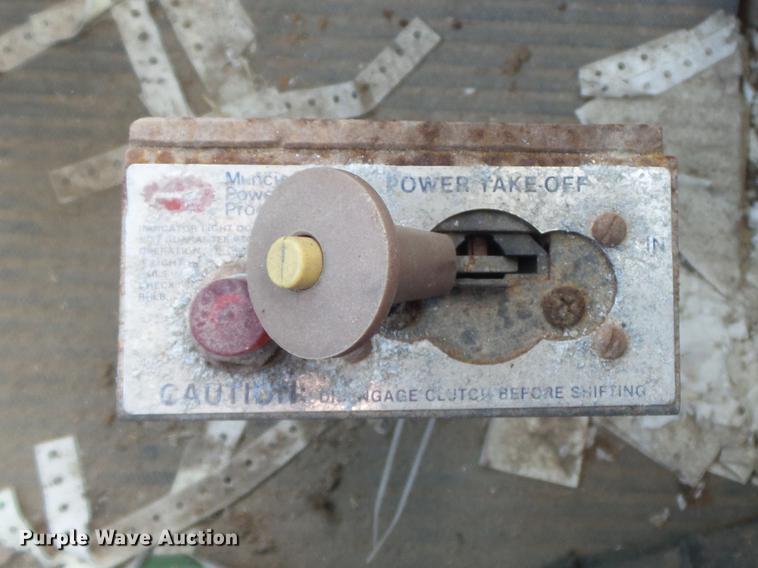 image for item DB6359 1991 Ford L8000 fertilizer tender truck